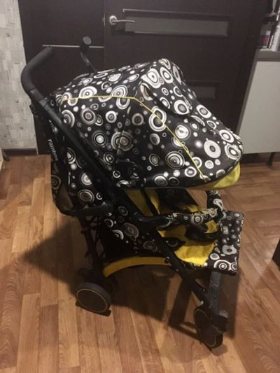 Лот: 13927110. Фото: 1. Коляска прогулочная BabyHit Rainbow. Коляски