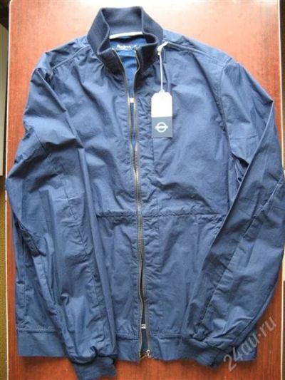 Лот: 1244286. Фото: 1. Ветровка темно-синяя Pepe Jeans... Верхняя одежда