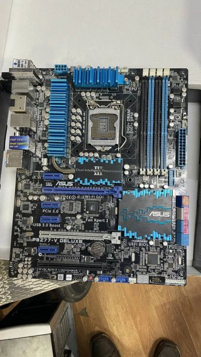 Лот: 19631487. Фото: 1. Asus P8Z77-V Deluxe LGA 1155. Материнские платы