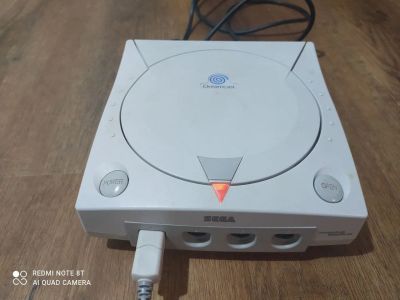 Лот: 17950247. Фото: 1. Sega Dreamcast 2 шт. Консоли