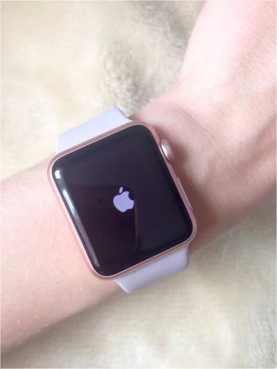 Лот: 7522959. Фото: 1. Apple Watch Rose Gold 38mm NEW... Смарт-часы, фитнес-браслеты, аксессуары