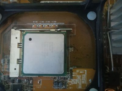 Лот: 16972404. Фото: 1. Процессор Intel Celeron 2GHz... Процессоры