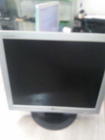 Лот: 16416275. Фото: 1. Монитор LG L1717S. ЖК-мониторы