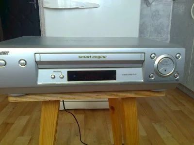 Лот: 12651607. Фото: 1. Видеомагнитофон Sony SLV-SE430K. Видеомагнитофоны