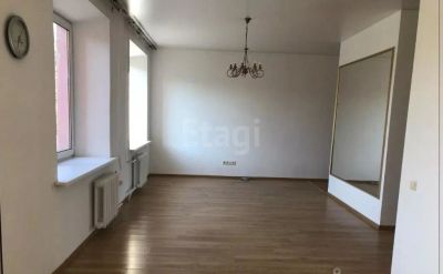 Лот: 15101171. Фото: 1. Продам 3-комн. кв. 92 кв.м. Красноярск... Квартиры, студии