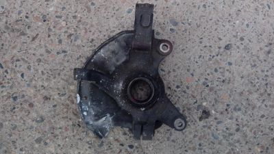 Лот: 4329018. Фото: 1. Поворотный кулак от Mazda capella... Ходовая, подвеска, рулевое управление