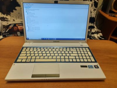 Лот: 19971391. Фото: 1. Ноутбук Samsung NP300V5A. Ноутбуки