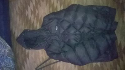Лот: 4825250. Фото: 1. продам пуховик Reebok в нормально... Другое (спортивная одежда)