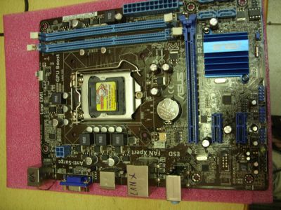 Лот: 7707018. Фото: 1. Материнская плата ASUS P8H61-MLX3... Материнские платы