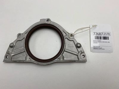 Лот: 21112934. Фото: 1. Крышка коленвала Mitsubishi Outlander... Двигатель и элементы двигателя