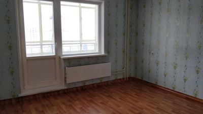 Лот: 10981883. Фото: 1. Сдам 1-комн на длительный срок... Квартиры, студии