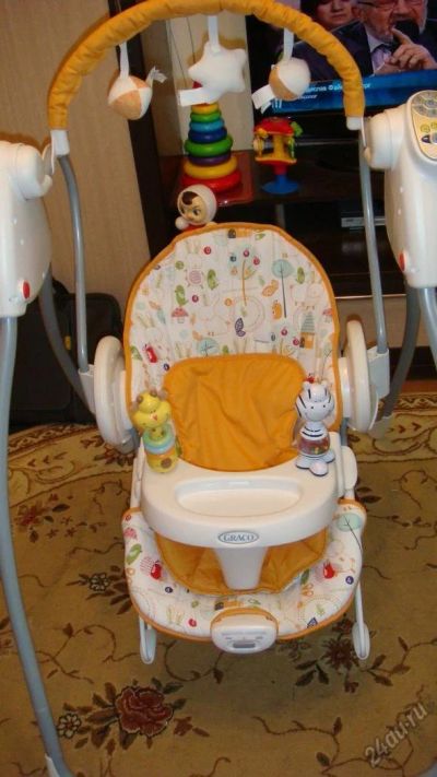 Лот: 5875216. Фото: 1. Graco Качелька электронная Swing... Ходунки, прыгунки, качели
