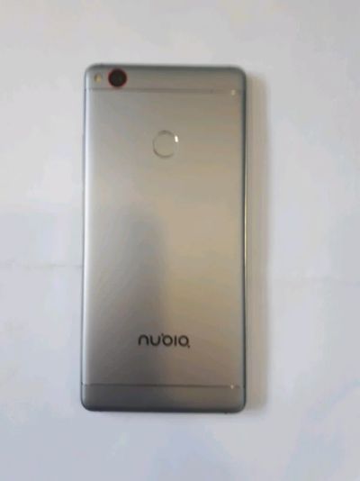 Лот: 11409204. Фото: 1. Nubia Z 11. Смартфоны