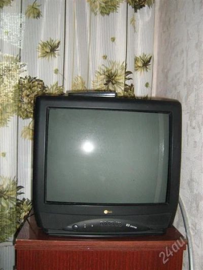 Лот: 978393. Фото: 1. Телевизор LG CF-21F30. Телевизоры