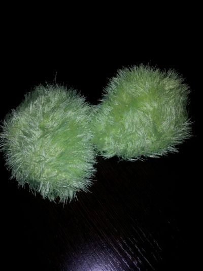 Лот: 4551314. Фото: 1. Волосатые тапочки. Домашняя обувь