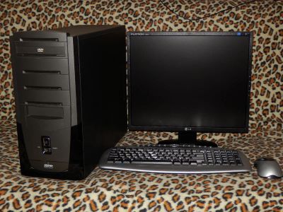 Лот: 3584310. Фото: 1. Pentium4 3.0Ghz /GeForce7600gs-256mb... Компьютеры в сборе