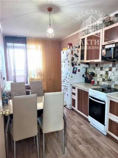 Лот: 20501395. Фото: 1. Просторная 1к в кирпичном доме... Дома