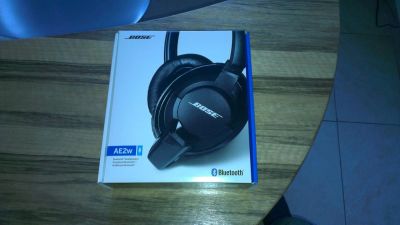 Лот: 4278828. Фото: 1. Беспроводные наушники Bose AE2w. Наушники, гарнитуры