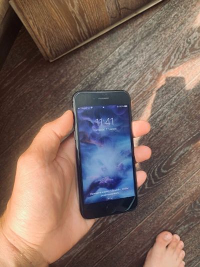 Лот: 17784317. Фото: 1. iPhone 8. Смартфоны