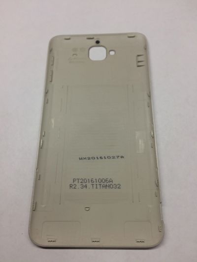 Лот: 12841075. Фото: 1. Задняя крышка Huawei Y6 Pro золото. Корпуса, клавиатуры, кнопки