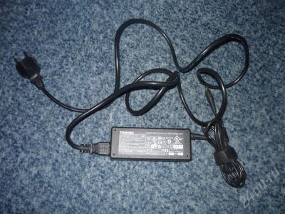 Лот: 725940. Фото: 1. Блок питания для ноутбука Toshiba. Корпуса, блоки питания