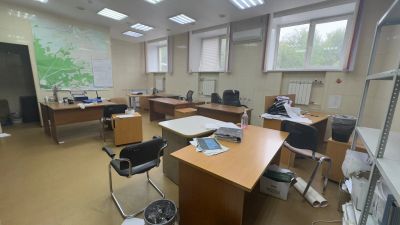 Лот: 25665272. Фото: 1. Офис. Компьютерные и письменные столы