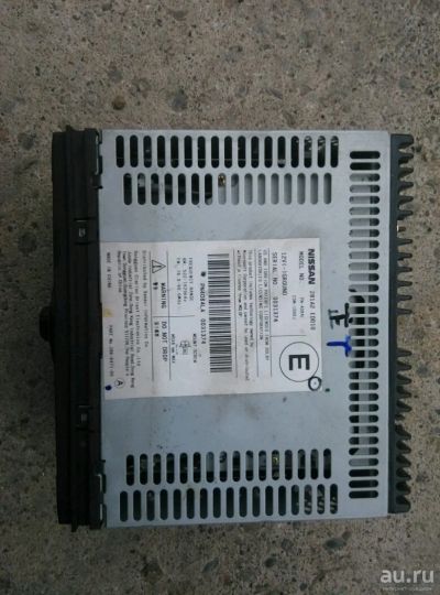 Лот: 10384145. Фото: 1. Магнитола Nissan неисправна. Автомагнитолы