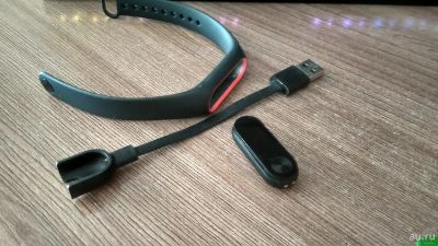 Лот: 14290044. Фото: 1. Фитнес-браслет Xiaomi mi band... Смарт-часы, фитнес-браслеты, аксессуары