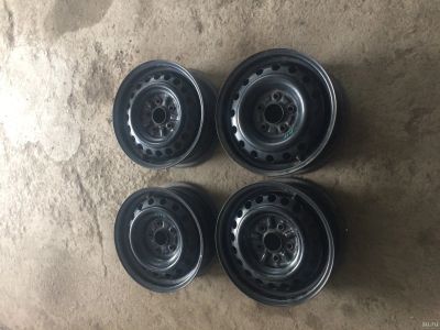 Лот: 13776333. Фото: 1. Штамповки r15. Колпаки