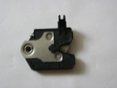 Лот: 2015854. Фото: 1. замок запирания капота bmw e34. Другое (автозапчасти)