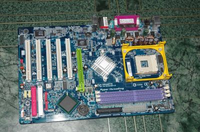 Лот: 3763283. Фото: 1. Gigabyte GA-8I848P-G ATX IDE FDD... Материнские платы