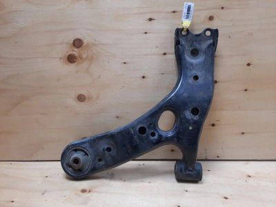 Лот: 18530840. Фото: 1. Рычаг подвески Toyota Auris NZE151... Ходовая, подвеска, рулевое управление