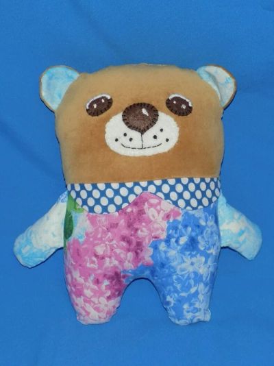 Лот: 8960806. Фото: 1. Подушка игрушка медведь. Авторские куклы, игрушки, поделки