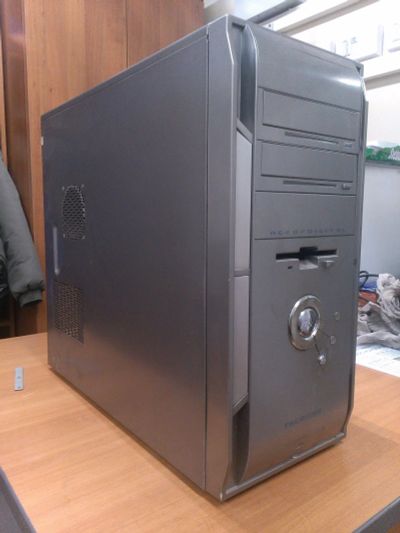 Лот: 12722943. Фото: 1. ПК- Е4400, 2 Гб озу, GeForce 8500GT. Компьютеры в сборе