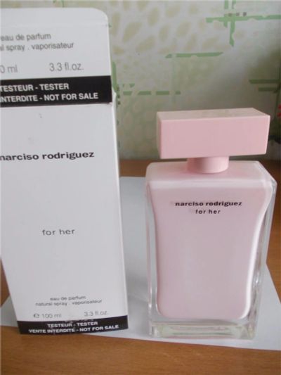 Лот: 11397141. Фото: 1. Narciso Rodriguez for Her Eau... Женская парфюмерия