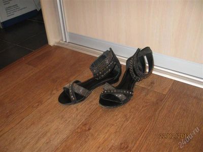 Лот: 2373850. Фото: 1. Босоножки летние. Босоножки