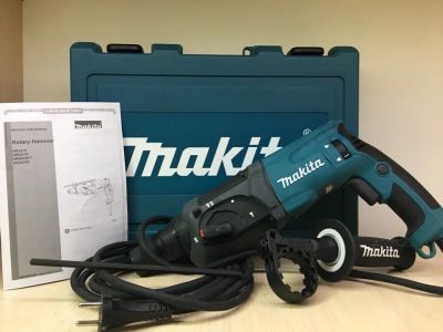 Лот: 12023595. Фото: 1. Перфоратор Makita HR2470. В комплекте... Электроинструмент