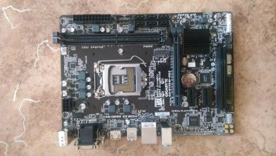 Лот: 9831666. Фото: 1. Материнская плата Gigabyte GA-B... Материнские платы