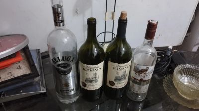 Лот: 20523192. Фото: 1. Бутылки 1.5-1L. Контейнеры, банки