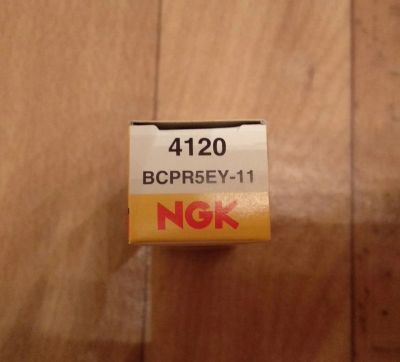 Лот: 10855501. Фото: 1. Свеча зажигания NGK 4120 (BCPR5EY-11... Двигатель и элементы двигателя