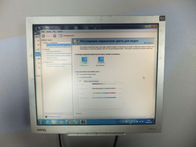 Лот: 25678665. Фото: 1. Монитор б.у 17" Benq FP71G+ чёрно-серебристый... ЖК-мониторы