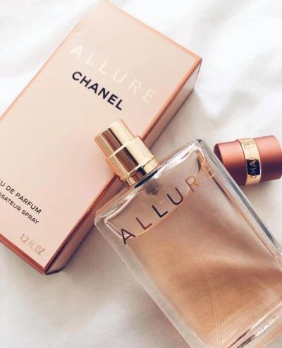 Лот: 17279210. Фото: 1. Парфюм вода Chanel Allure. Женская парфюмерия