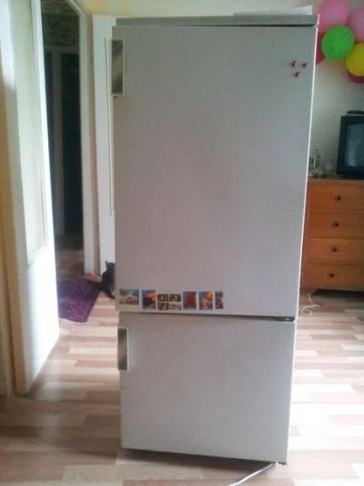 Лот: 4510575. Фото: 1. Холодильник Бирюса б/у. Холодильники, морозильные камеры