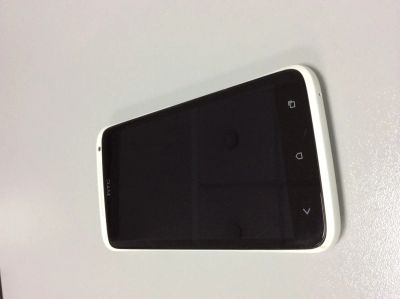 Лот: 4542156. Фото: 1. htc one x 16Gb white. Смартфоны