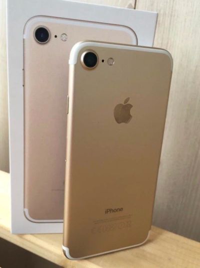 Лот: 9971230. Фото: 1. iPhone 7 32 золото. Смартфоны