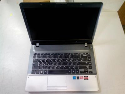 Лот: 3637889. Фото: 1. Ноутбук Samsung 355V4C-S01RU. Ноутбуки