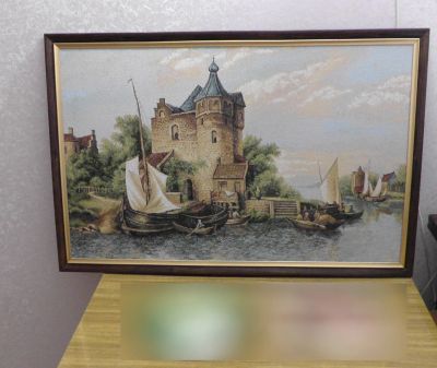 Лот: 24557260. Фото: 1. Картина Замок гобелен в раме 91... Произведения