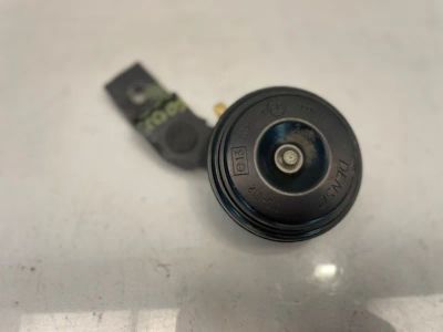 Лот: 23246455. Фото: 1. сигнализатор звуковой Ford Focus... Двигатель и элементы двигателя