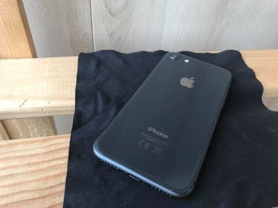 Лот: 10497841. Фото: 1. iPhone 8 64 GB Black Ростест На... Смартфоны