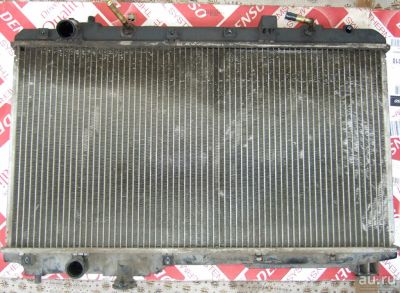 Лот: 10370529. Фото: 1. Радиатор SAT Honda CR-V RD1 неисправный. Двигатель и элементы двигателя